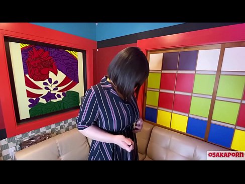 ❤️ Cutie Japanese pẹlu awọn omu nla ṣe baraenisere pẹlu awọn nkan isere ibalopọ ati pe o ni orgasm kan. O sọrọ ninu ifọrọwanilẹnuwo kan nipa iriri onibaje rẹ. Awọn ori omu nla ati obo ti o ni irun ti n kerora. Osaka onihoho ❤ wa %yo.desixxxtube.ru